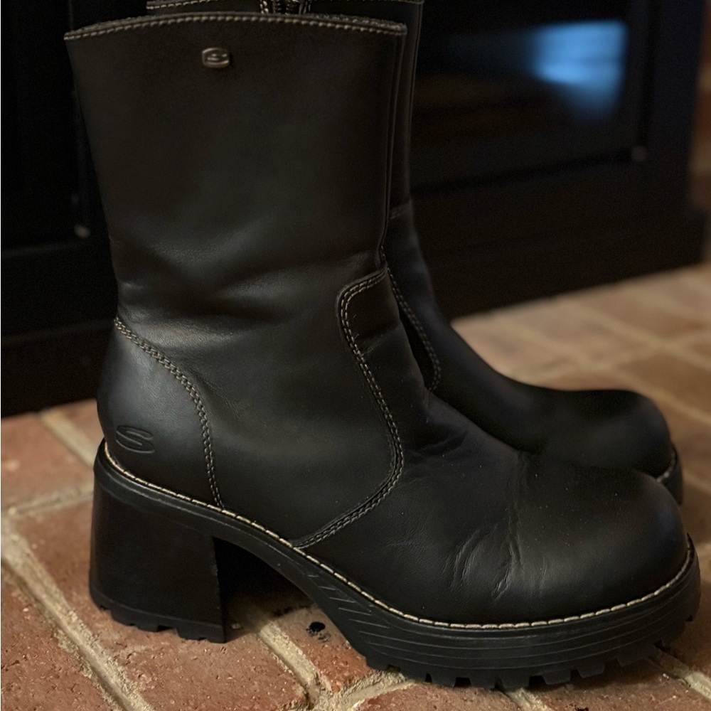 Super Rare 90s Y2K Skechers Women's Black Platform Boots